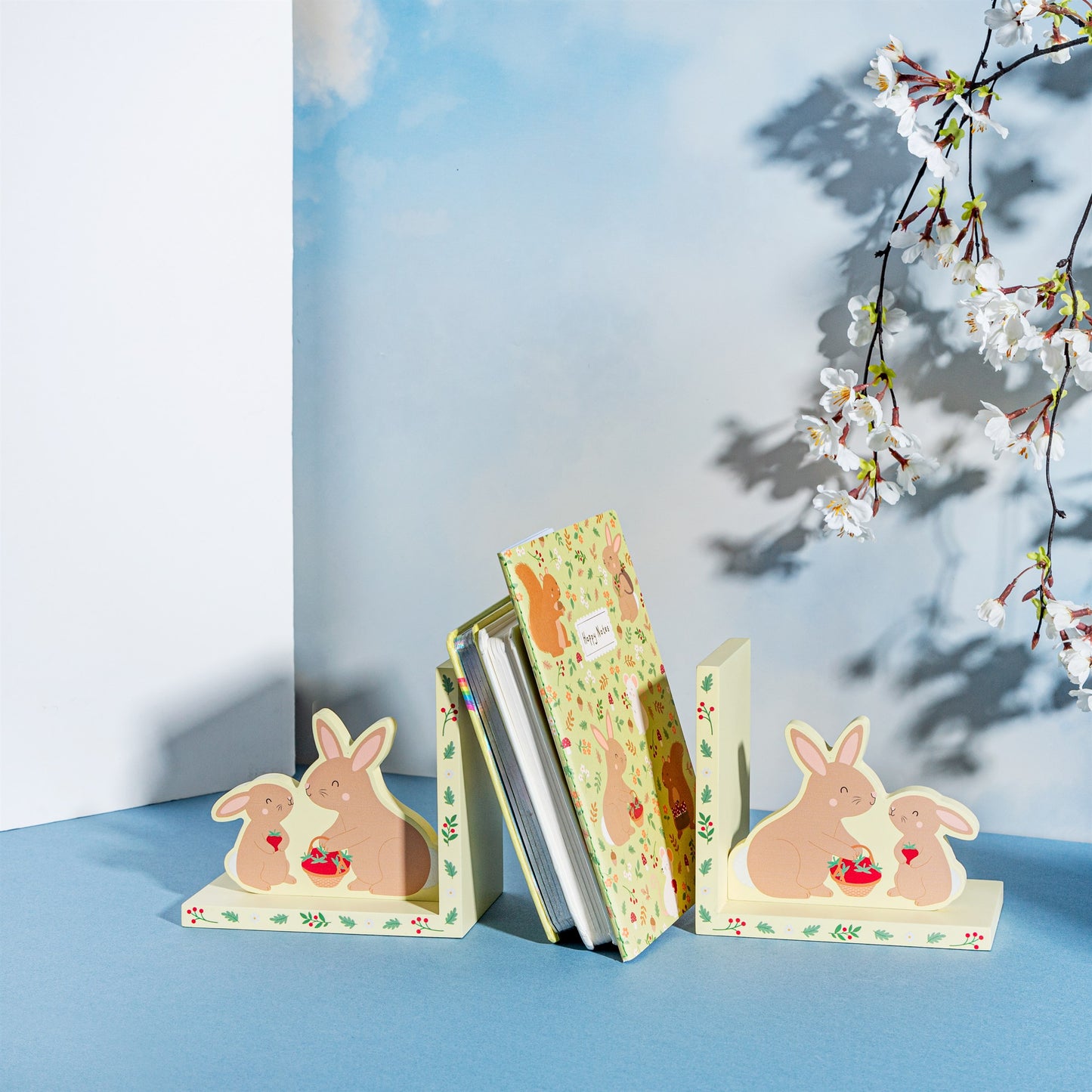 Garden Friends Bookends