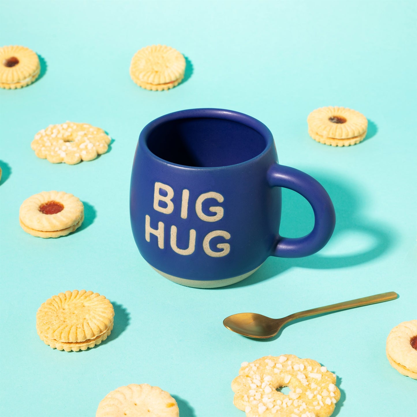 Sass & Belle Blue Big Hug Mug