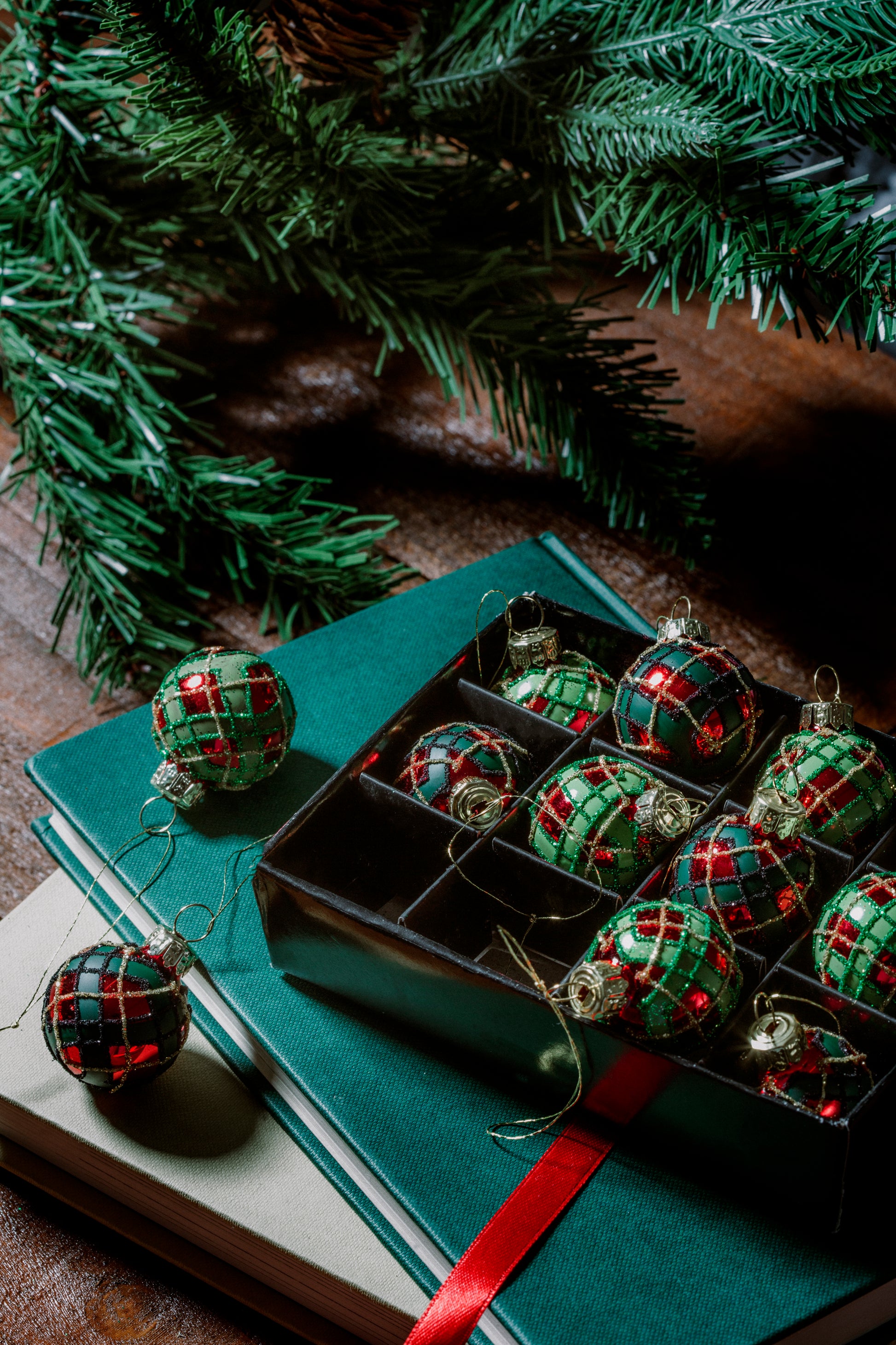 Traditional Red & Green Tartan Glass Baubles – Christmas Decorations by Sass & Belle