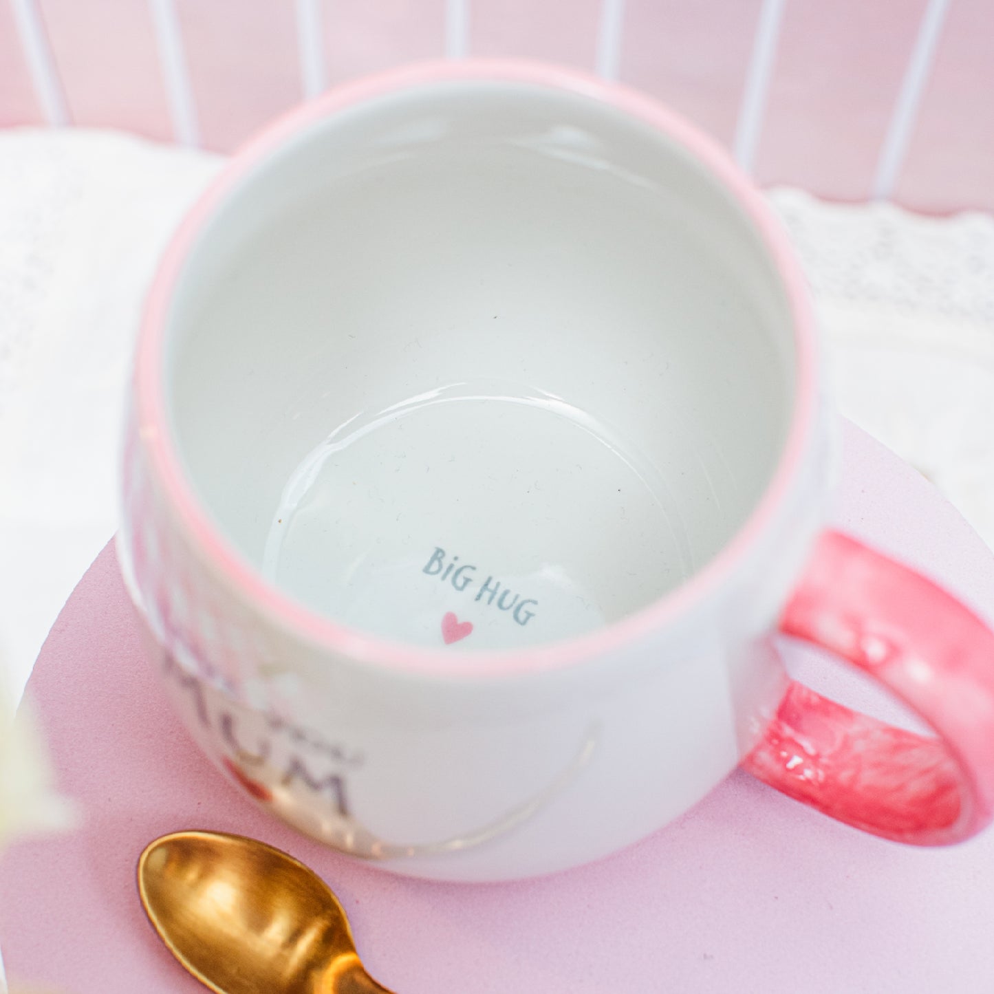 Inside detail showing ‘Big Hug’ message – Sass & Belle Love You Mum Mug
