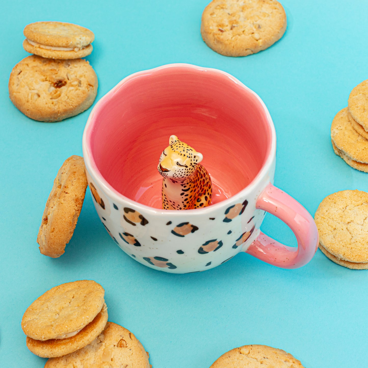 Leopard mug with hidden surprise inside design